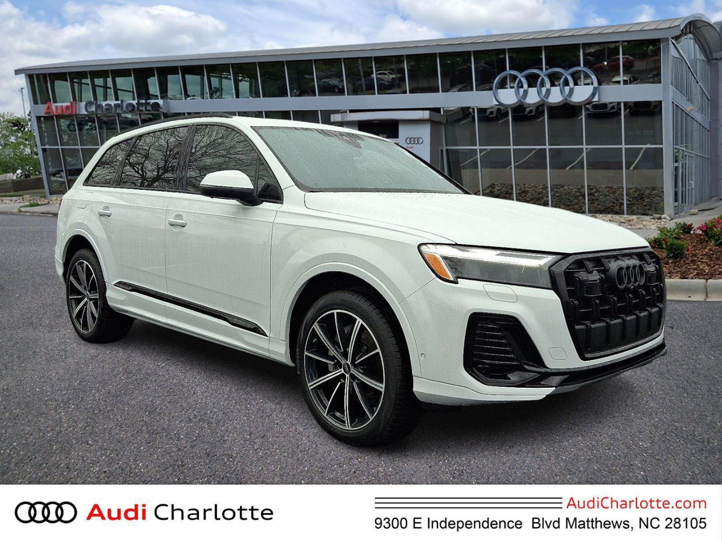 2026 Audi Q7 45 Premium Plus quattro Tiptronic's photo