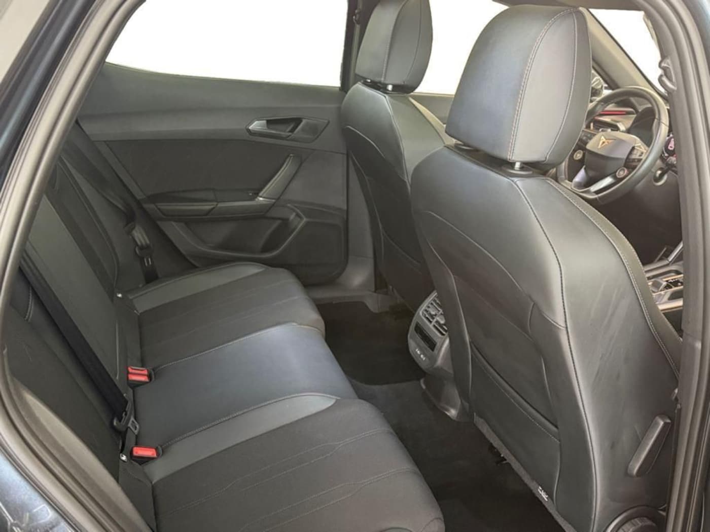 CUPRA Formentor 1.5 eTSI DSG 110 kW (150 CV) — photo 6