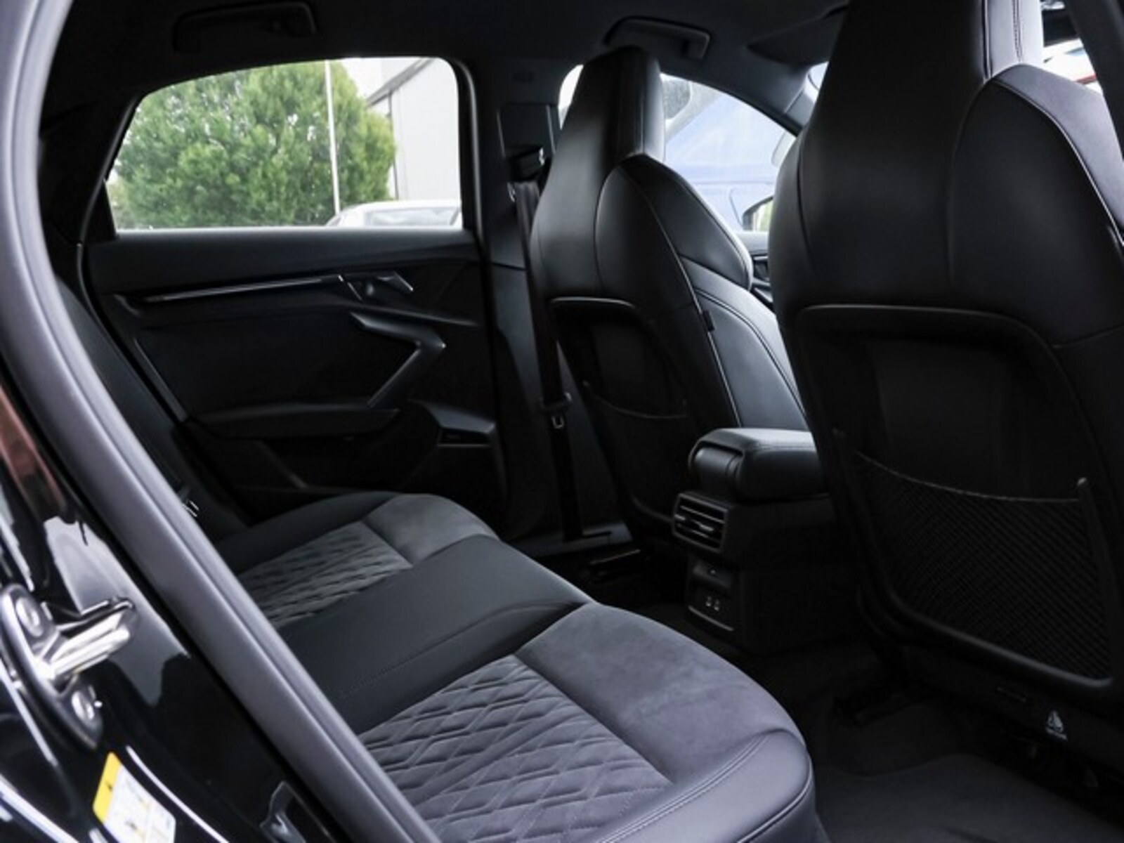 Audi RS 3 Limousine – Bild 9