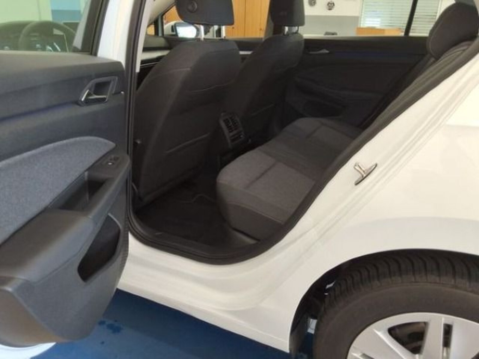 Volkswagen Golf – Bild 6