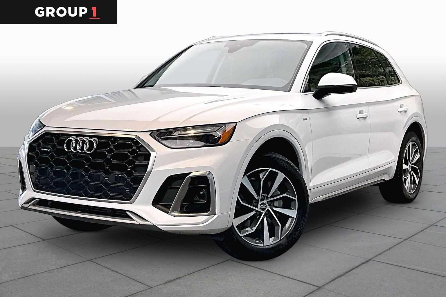 2023 Audi Q5 45 Premium Plus's photo