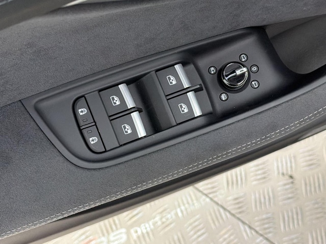 2026 Audi RS Q8 Base - Photo 15