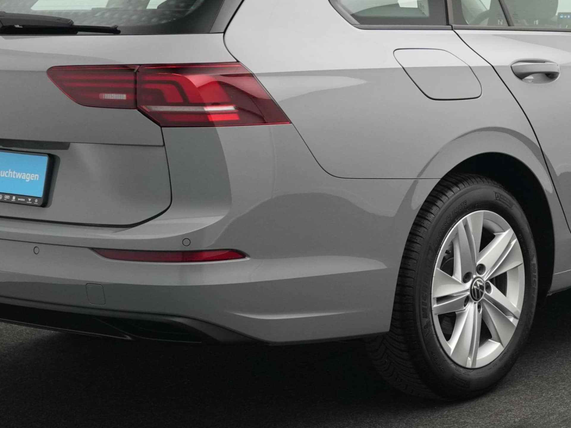 Volkswagen Golf Variant Life