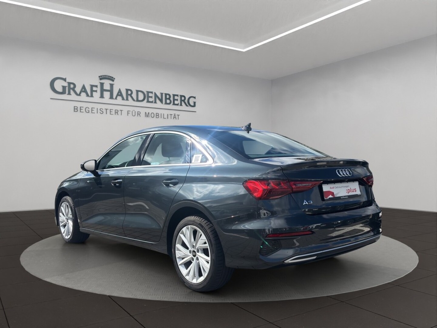 Bild über Audi A3 Limousine advanced 30 TDI S tronic - für weitere Informationen kontaktieren Sie den Audi Partner