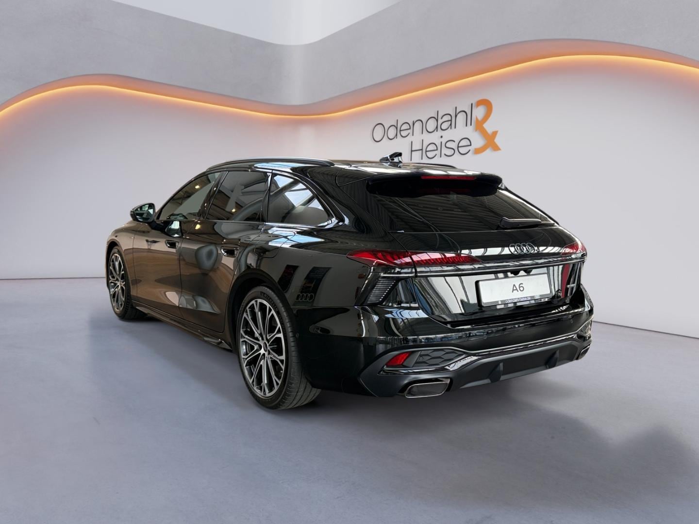 Bild über Audi A6 Avant e-hybrid e-hybrid quattro 220 kW S tronic - für weitere Informationen kontaktieren Sie den Audi Partner