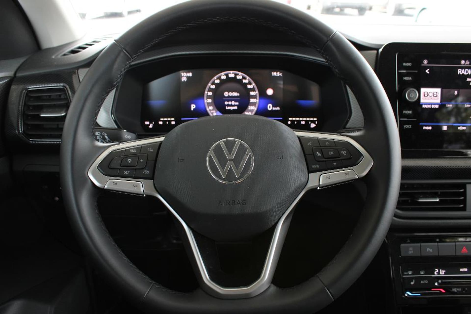 Volkswagen T-Cross Life