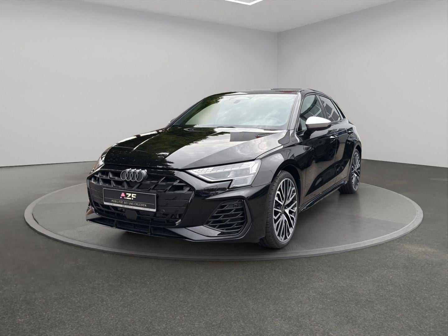 Bild über Audi S3 Sportback TFSI quattro S tronic - für weitere Informationen kontaktieren Sie den Audi Partner