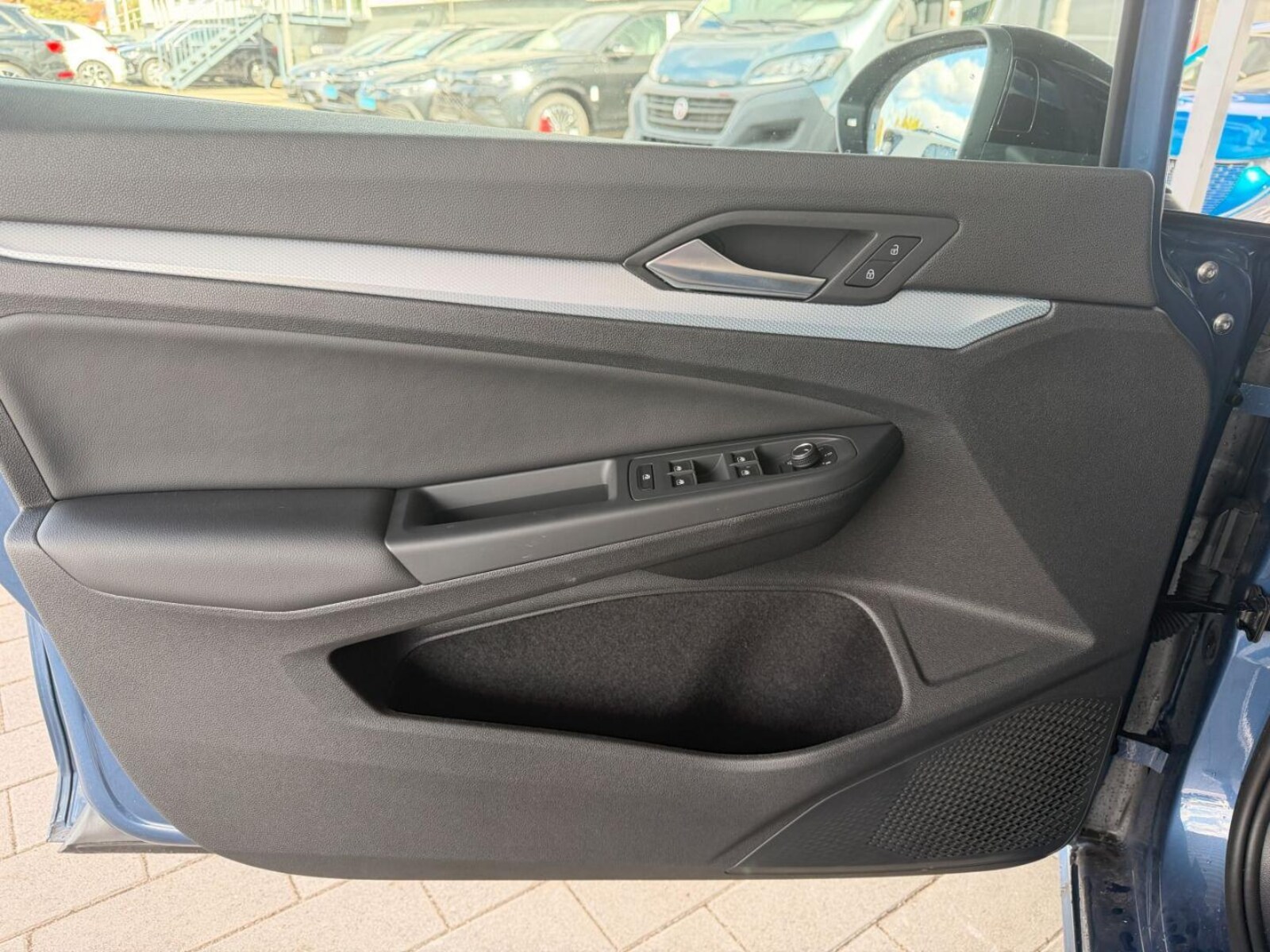 Volkswagen Golf Variant – Bild 7