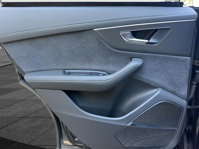 2026 Audi SQ8 Prestige - Photo 33