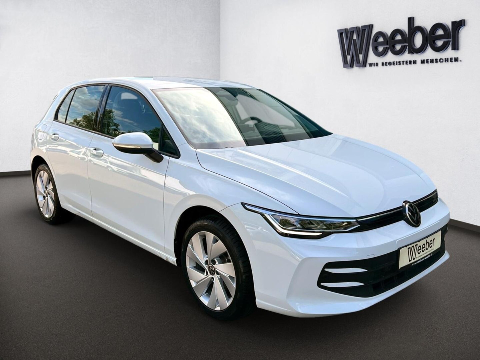 Volkswagen Golf Life