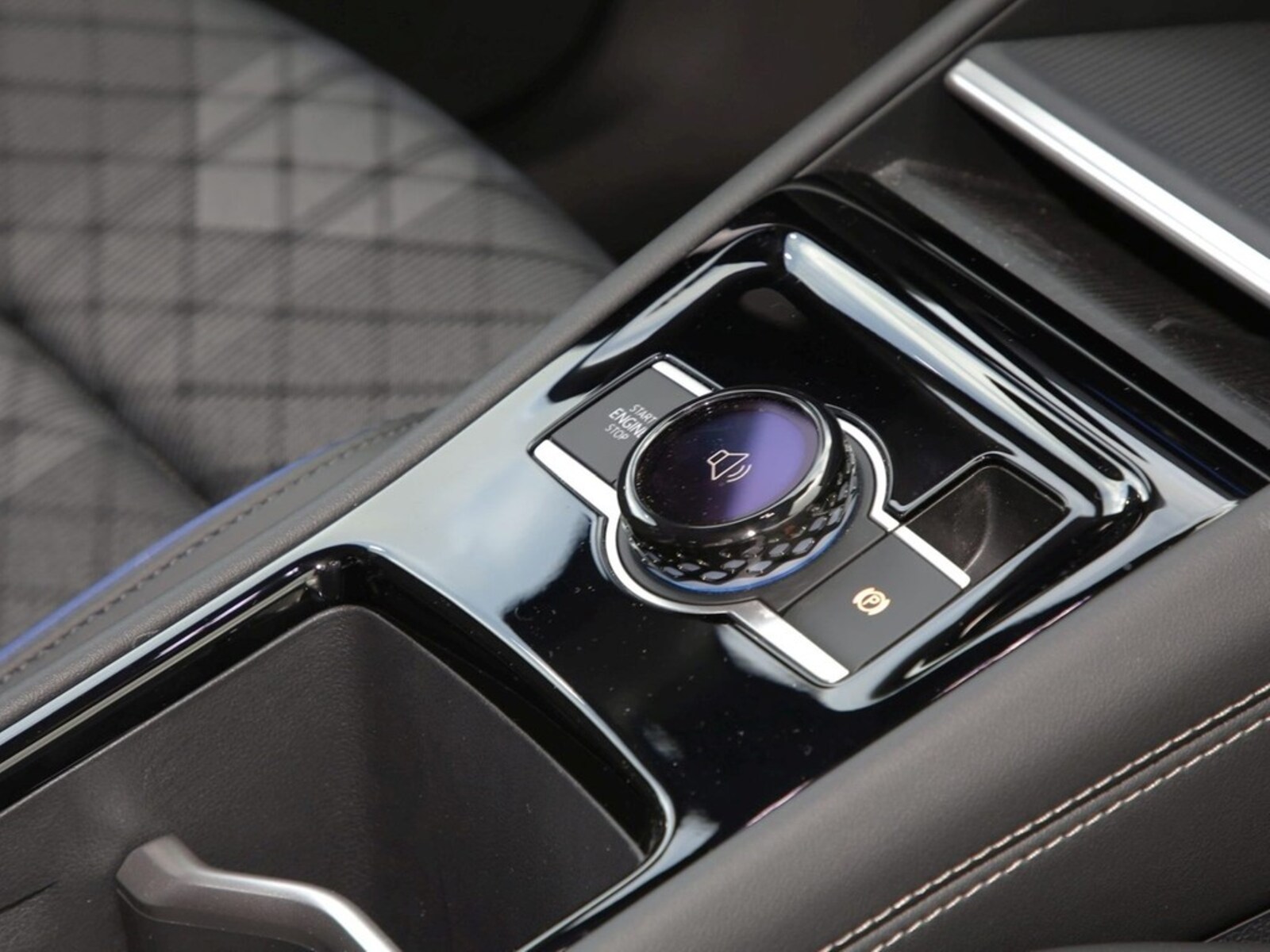 Volkswagen Tiguan – Bild 12