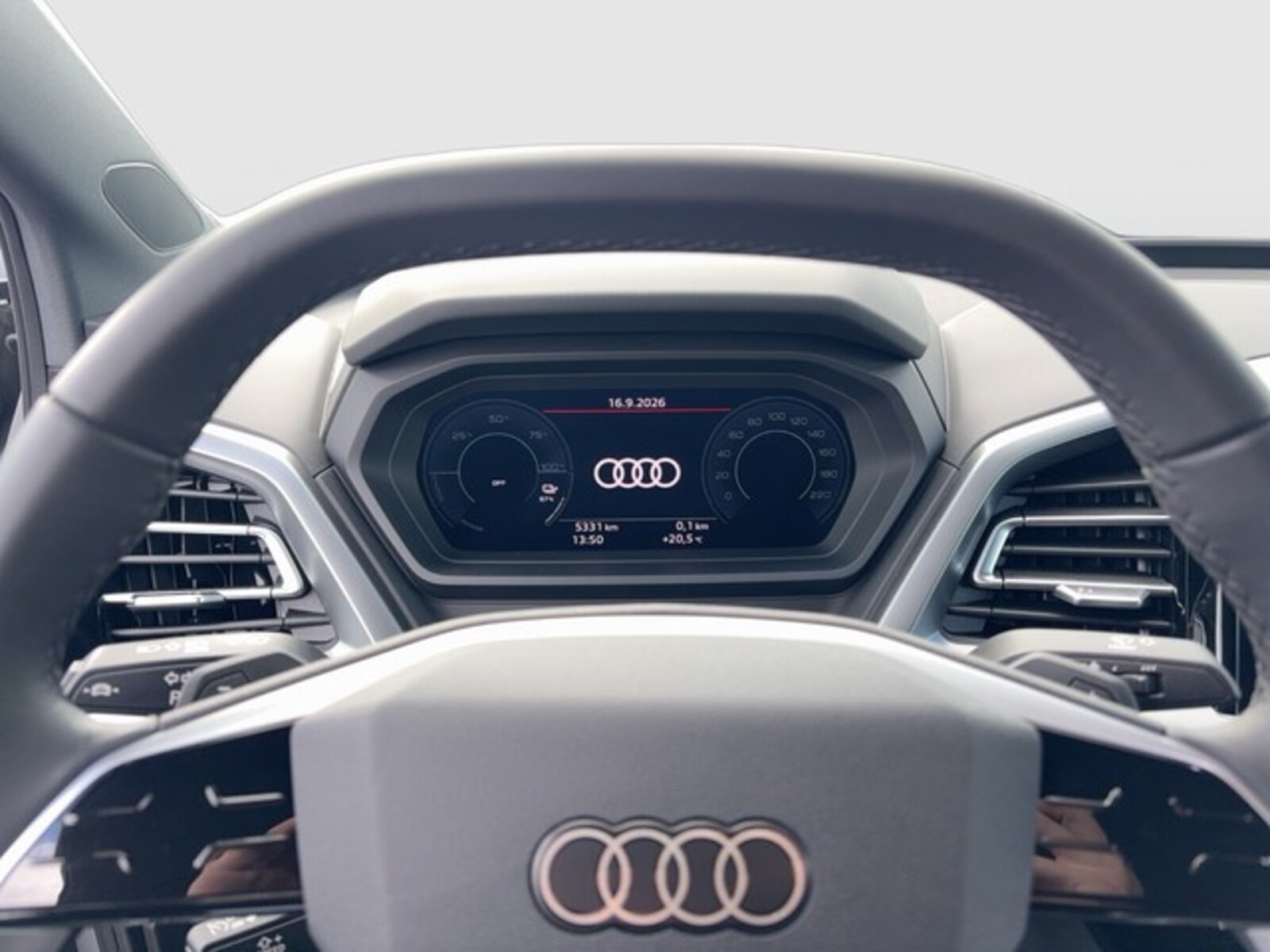 Audi Q4 Sportback e-tron – Bild 9