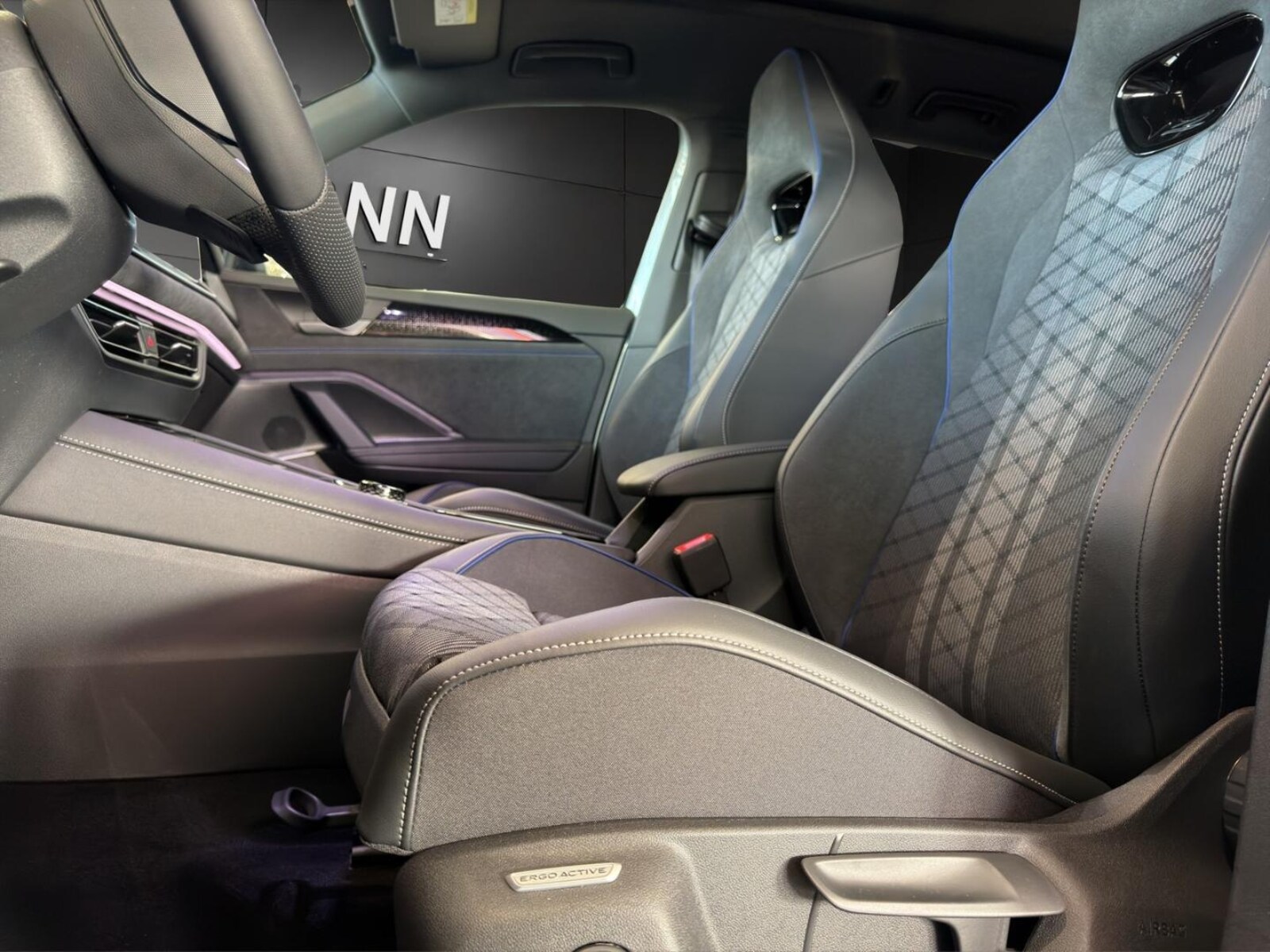Volkswagen Tiguan – Bild 7