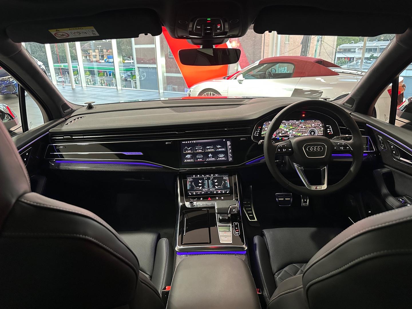 Image about Audi SQ7 SQ7 TFSI 373 kW tiptronic