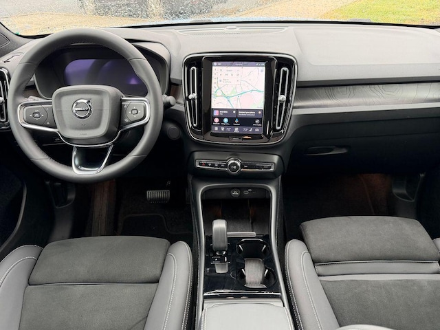 2023 Volvo C40 Recharge Pure Electric