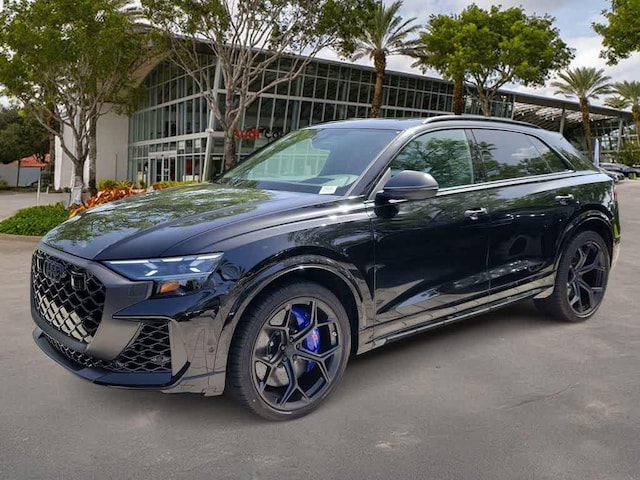 2026 Audi RS Q8 SUV performance