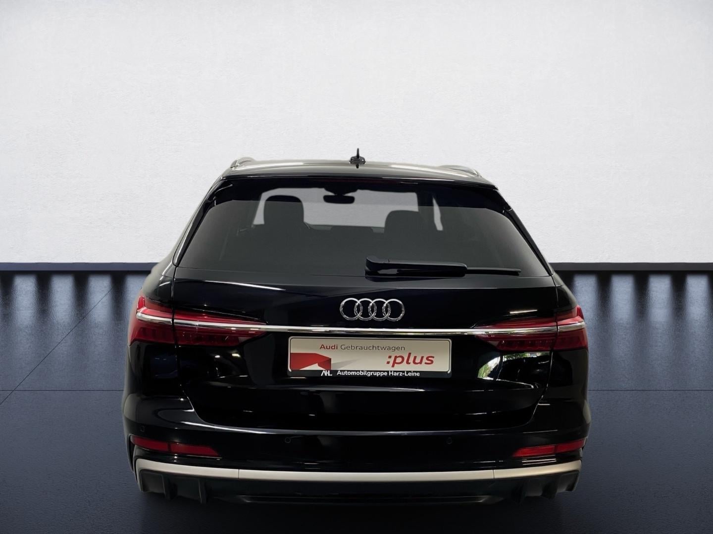 Bild über Audi S6 Avant TDI quattro tiptronic - für weitere Informationen kontaktieren Sie den Audi Partner