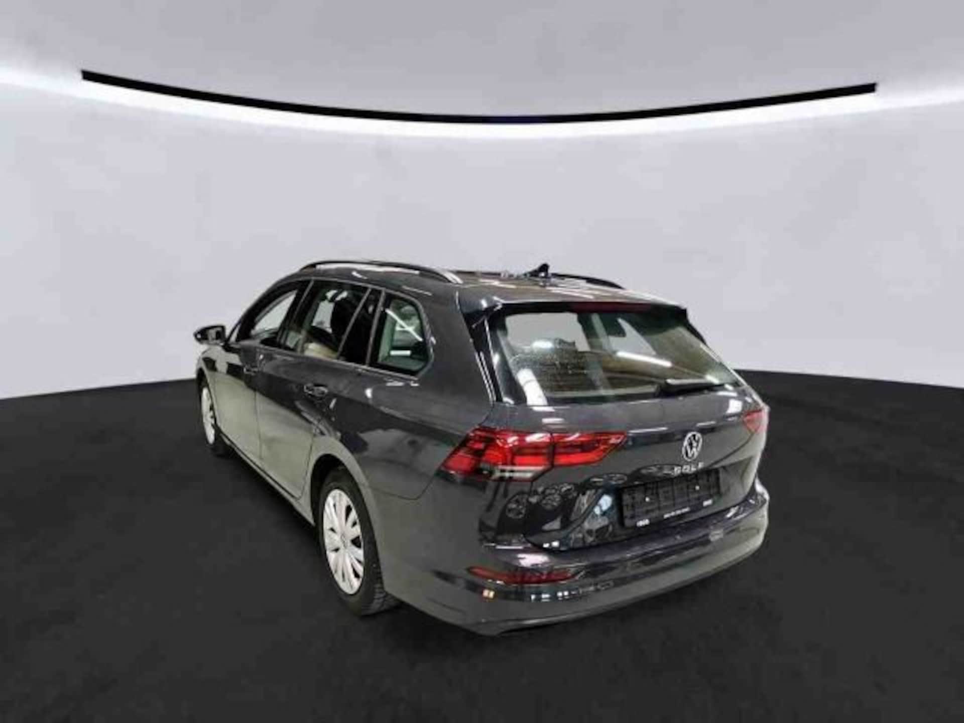 Volkswagen Golf Variant Life