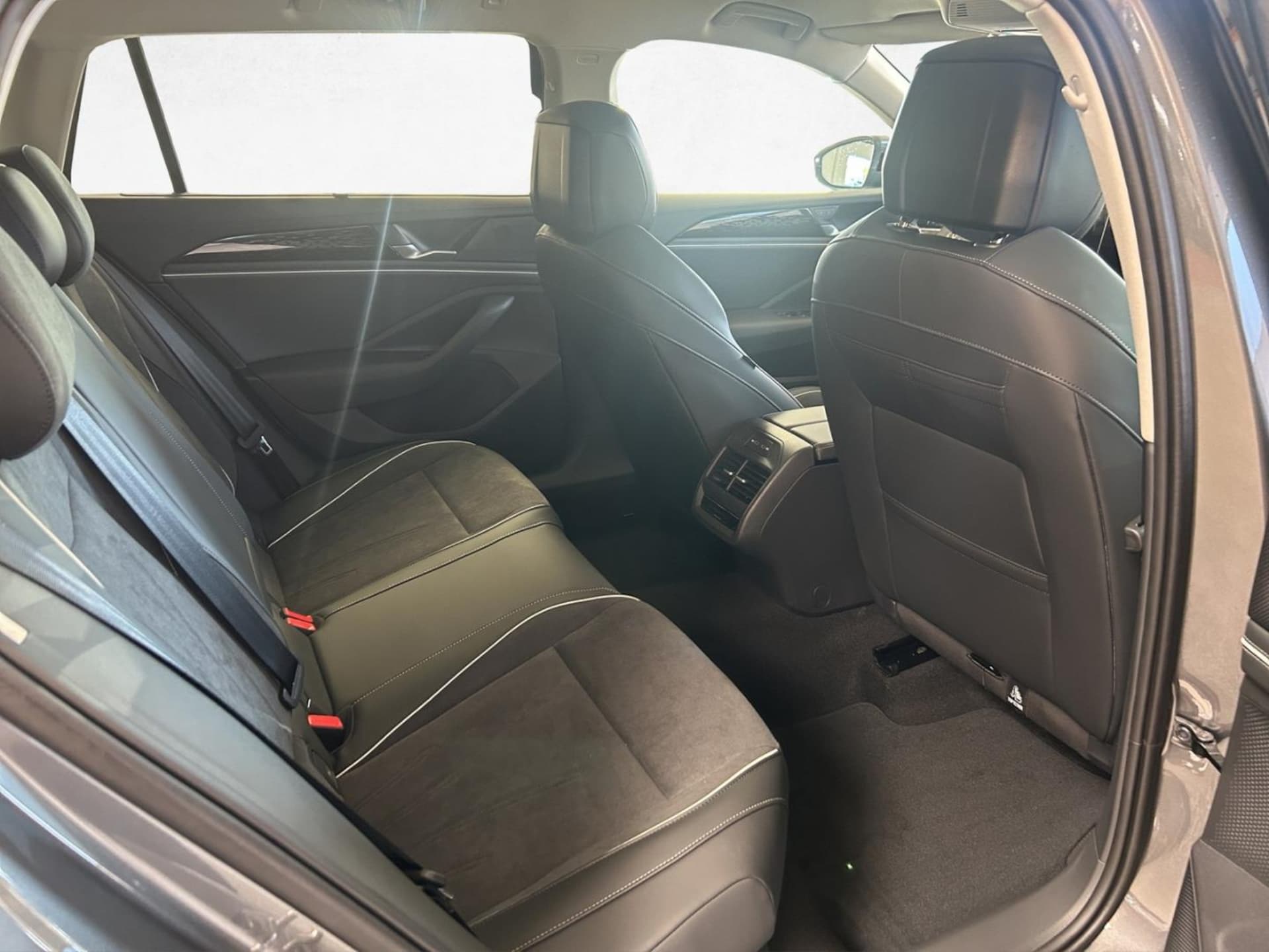 Volkswagen Passat Elegance