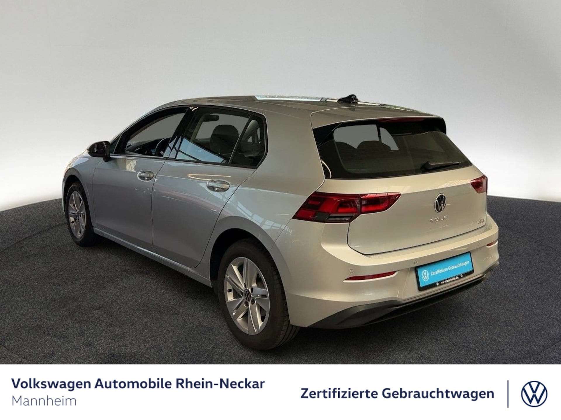 Volkswagen Golf Life