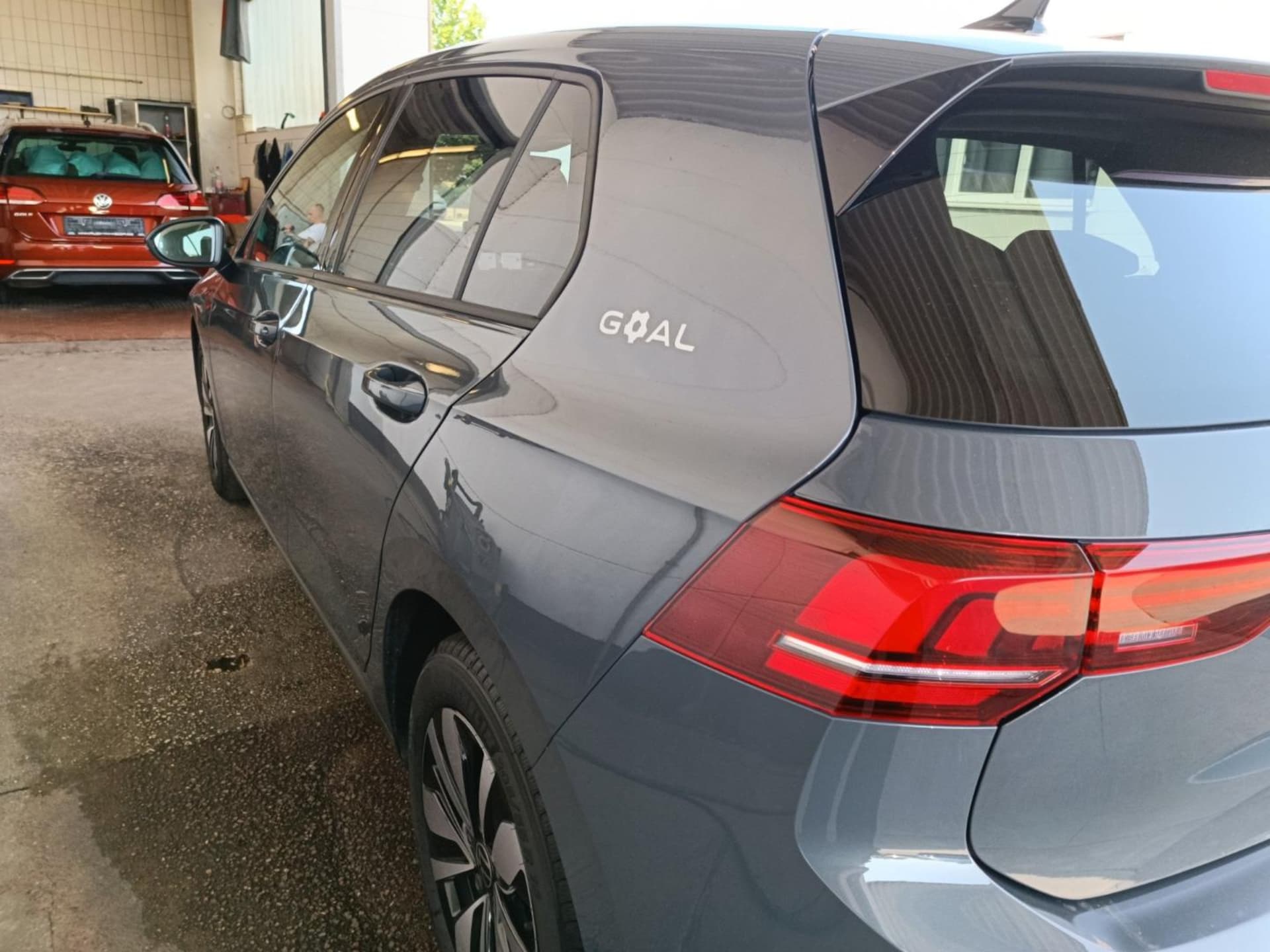 Volkswagen Golf Life