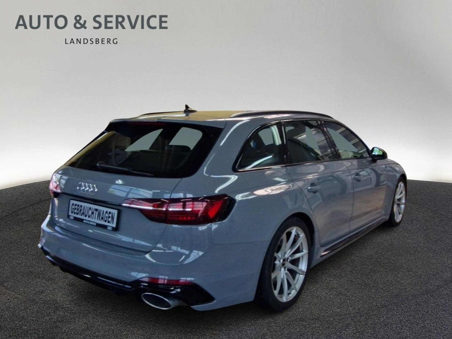 Audi RS 4 Avant