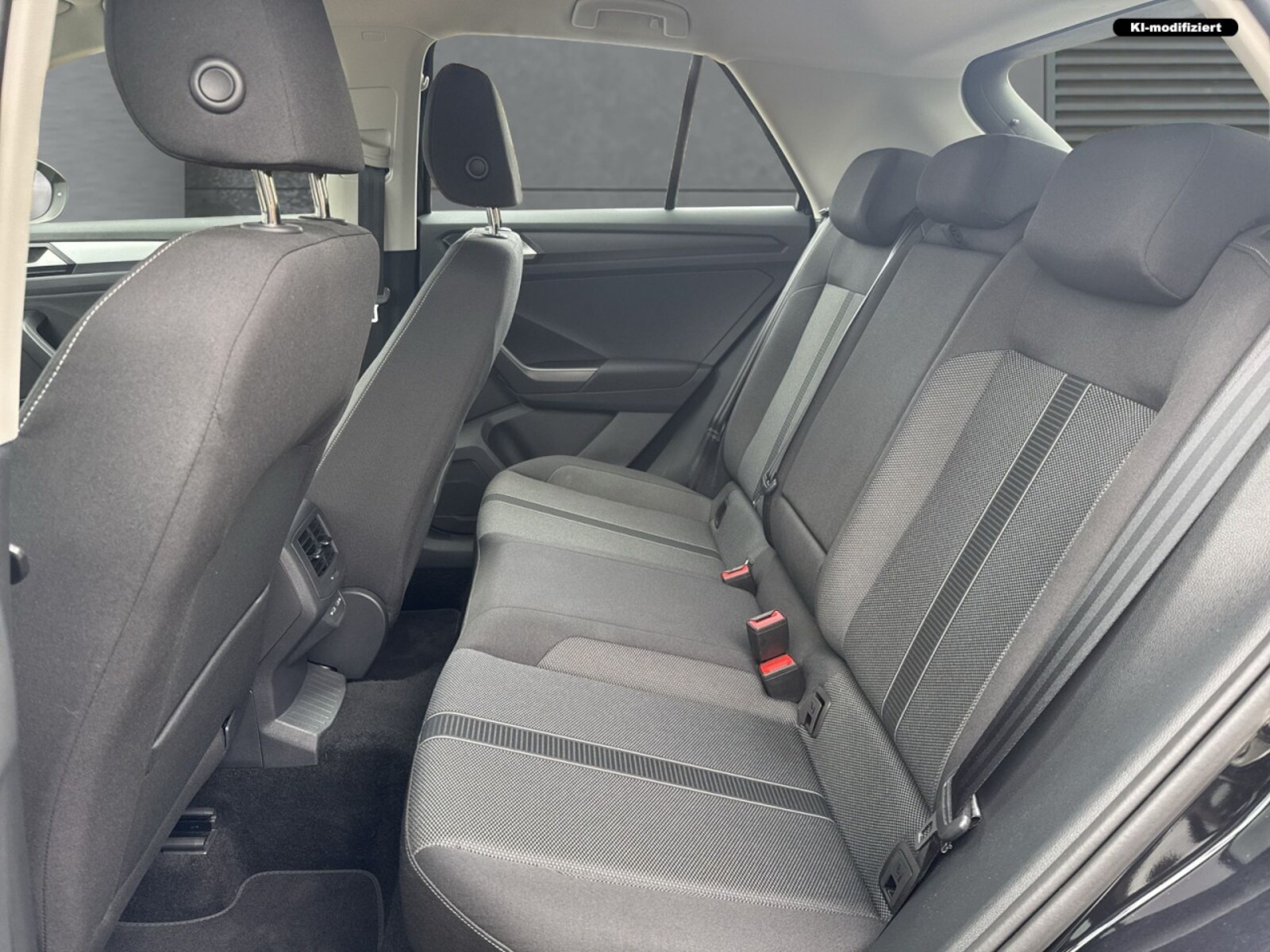 Volkswagen T-Roc – Bild 10