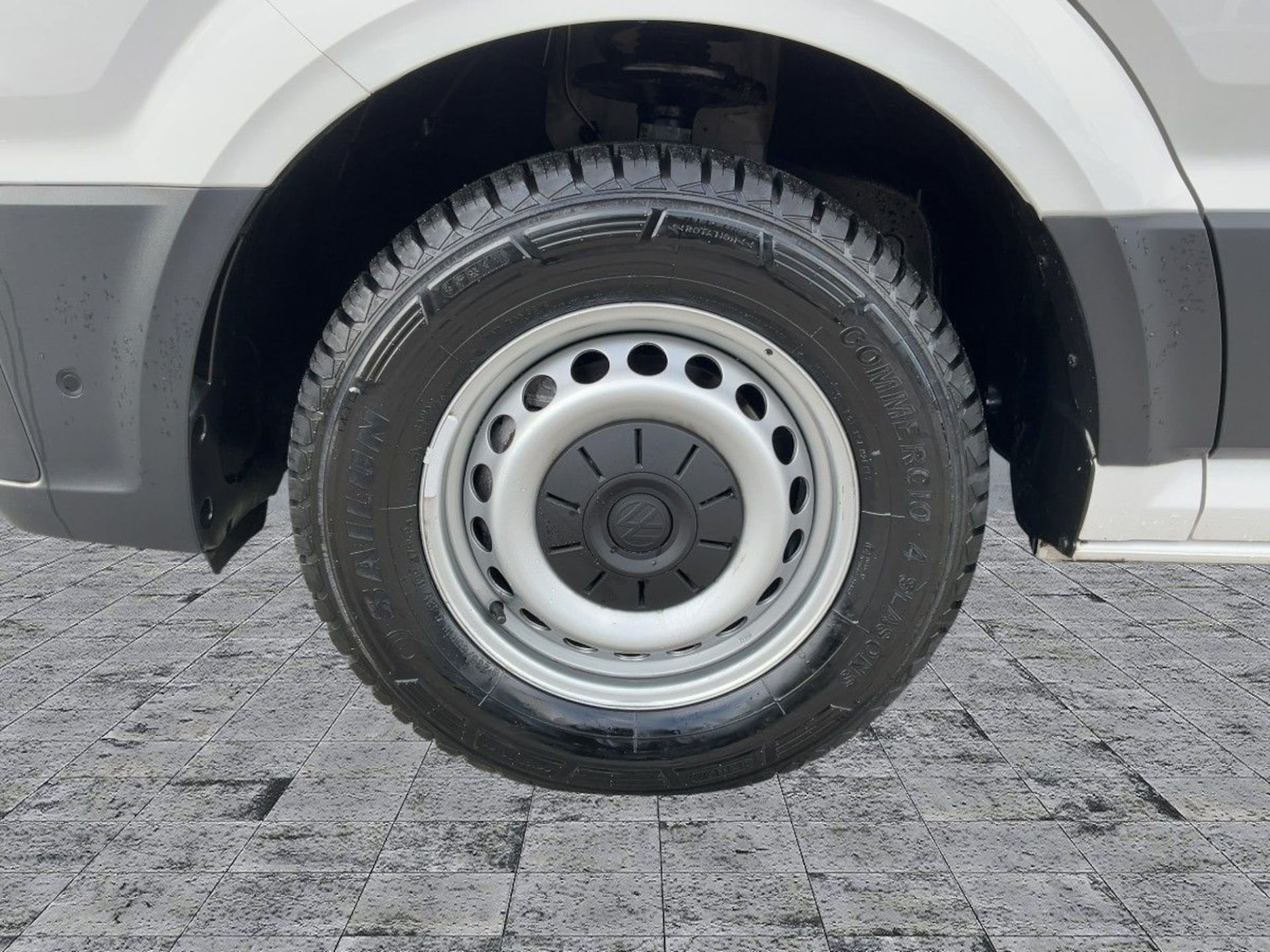 Volkswagen Grand California 600