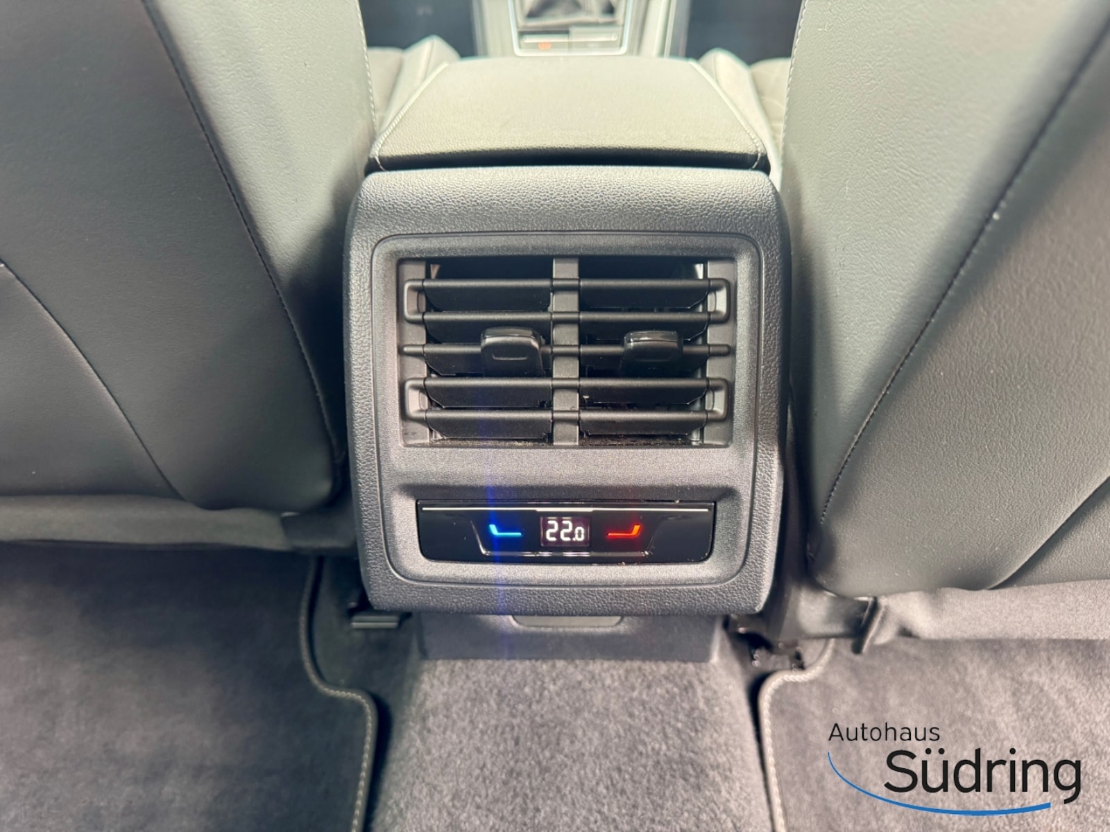 Volkswagen Golf Variant – Bild 14