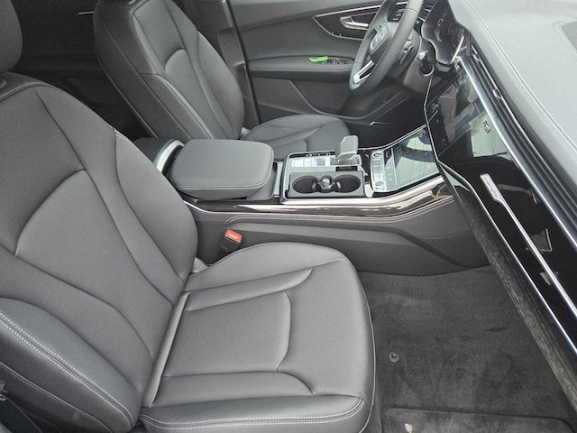 2026 Audi Q7 Premium Plus - Photo 8