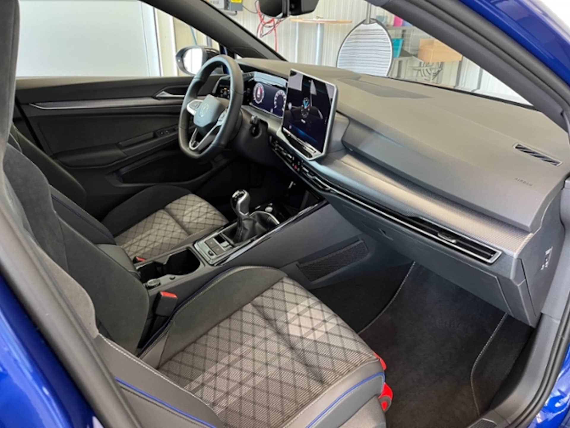 Volkswagen Golf Variant R-Line