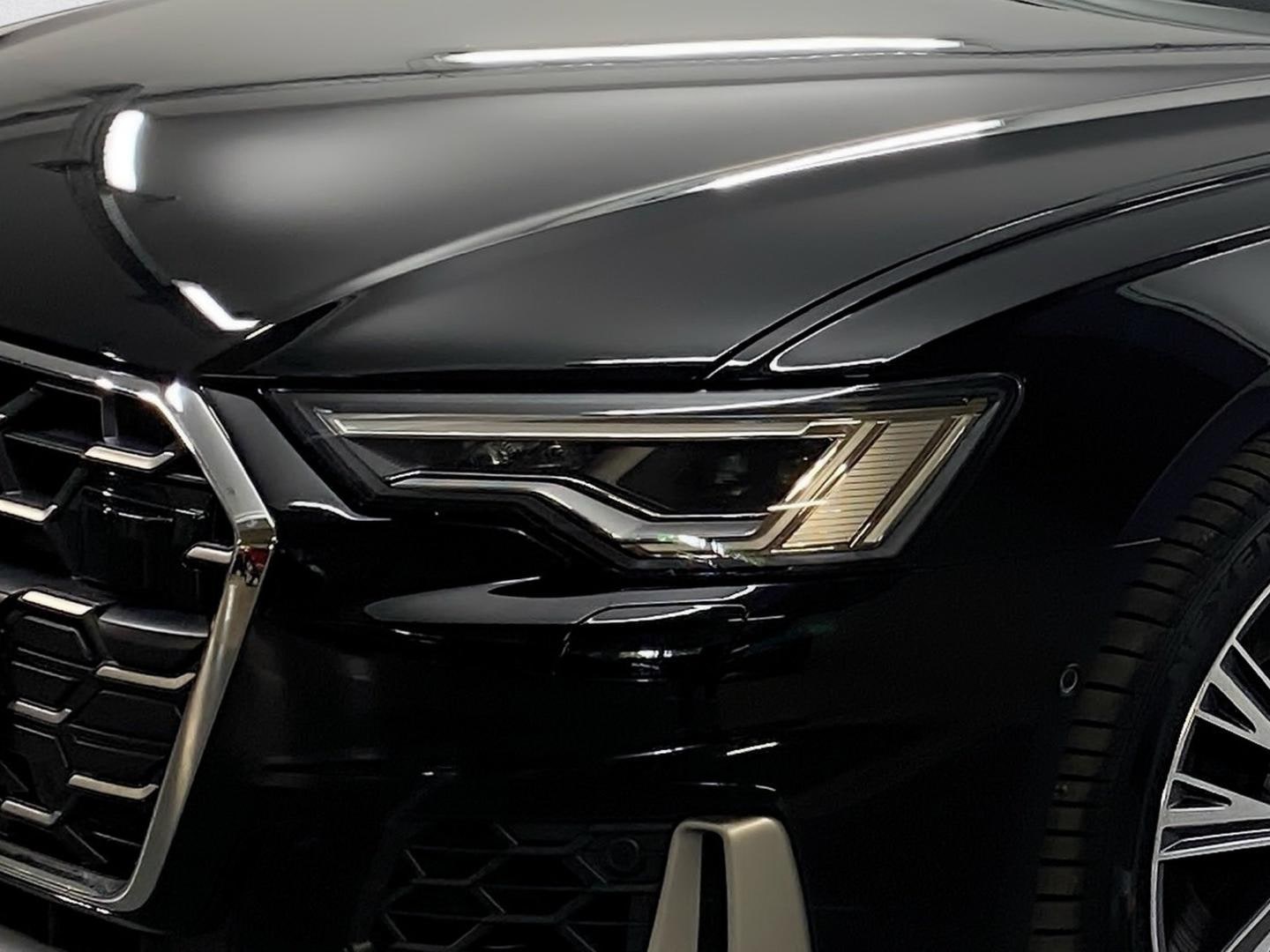 Bild über Audi S6 Avant TDI quattro tiptronic - für weitere Informationen kontaktieren Sie den Audi Partner