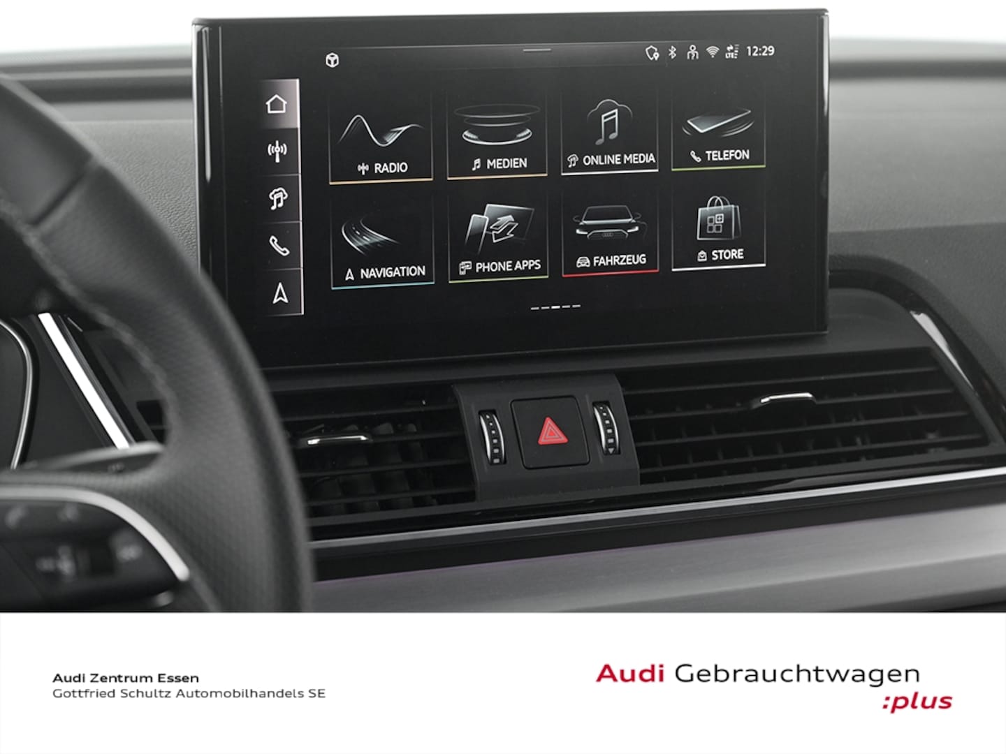 Bild über Audi Q5 Sportback TFSI e S line business 55 TFSI e quattro S tronic - für weitere Informationen kontaktieren Sie den Audi Partner