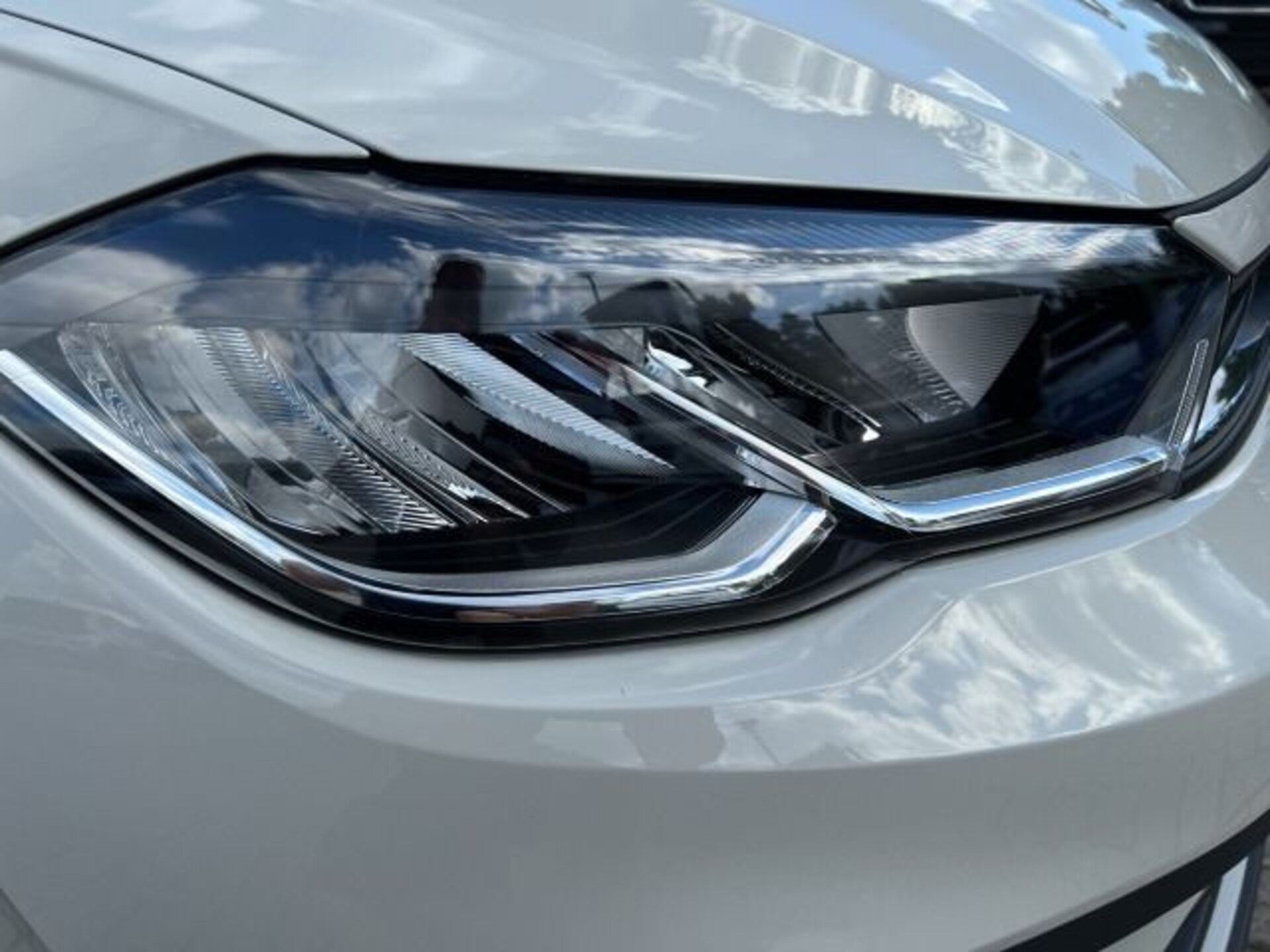 Volkswagen Polo Basis-Modell