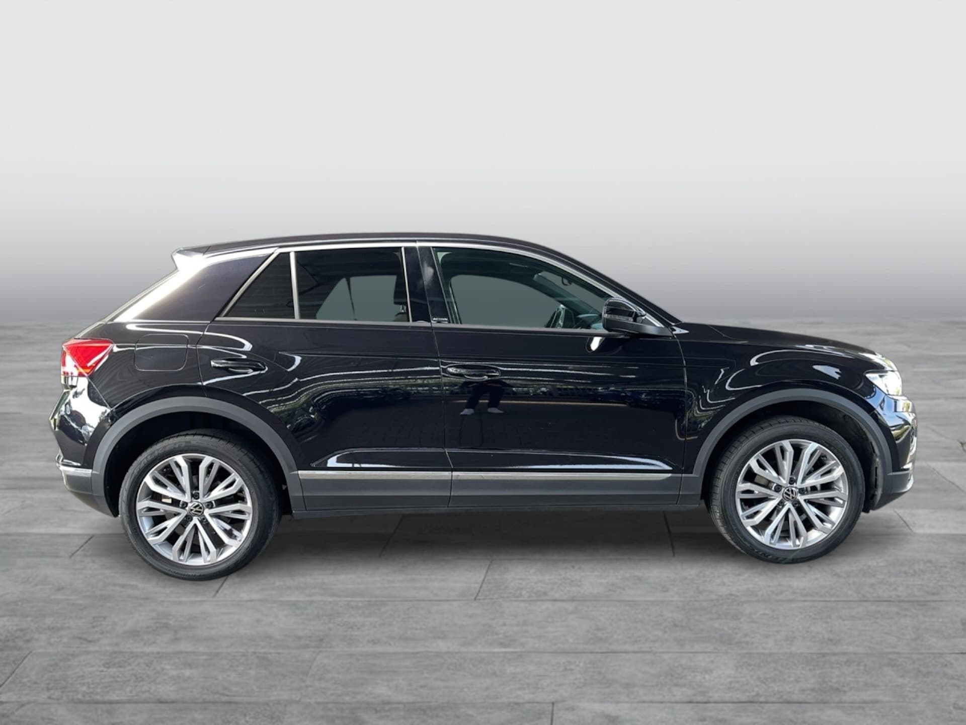 Volkswagen T-Roc Active