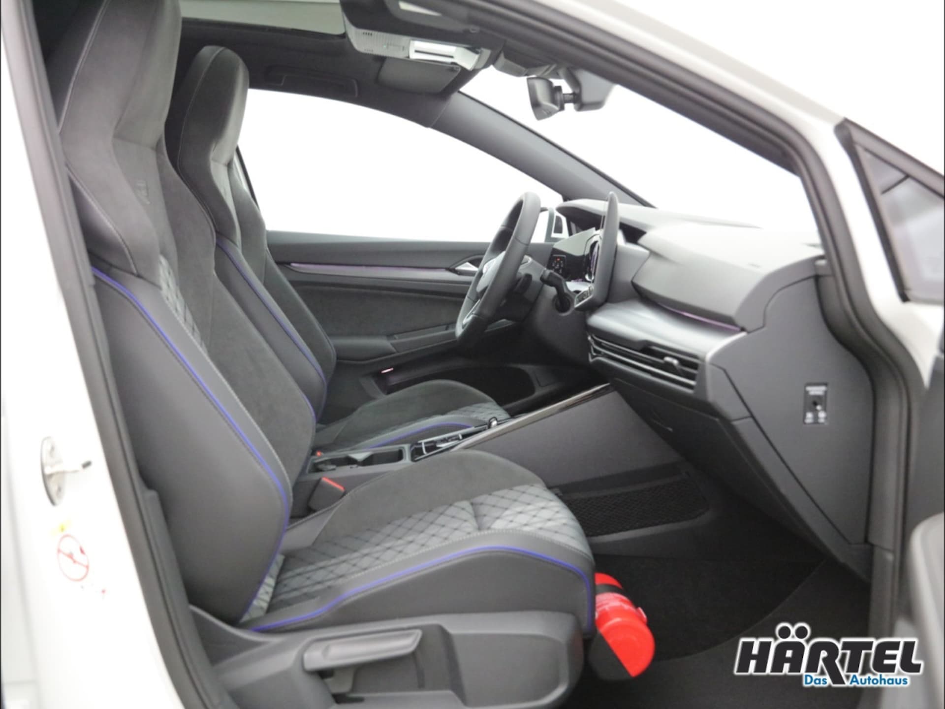 Volkswagen Golf R-Line
