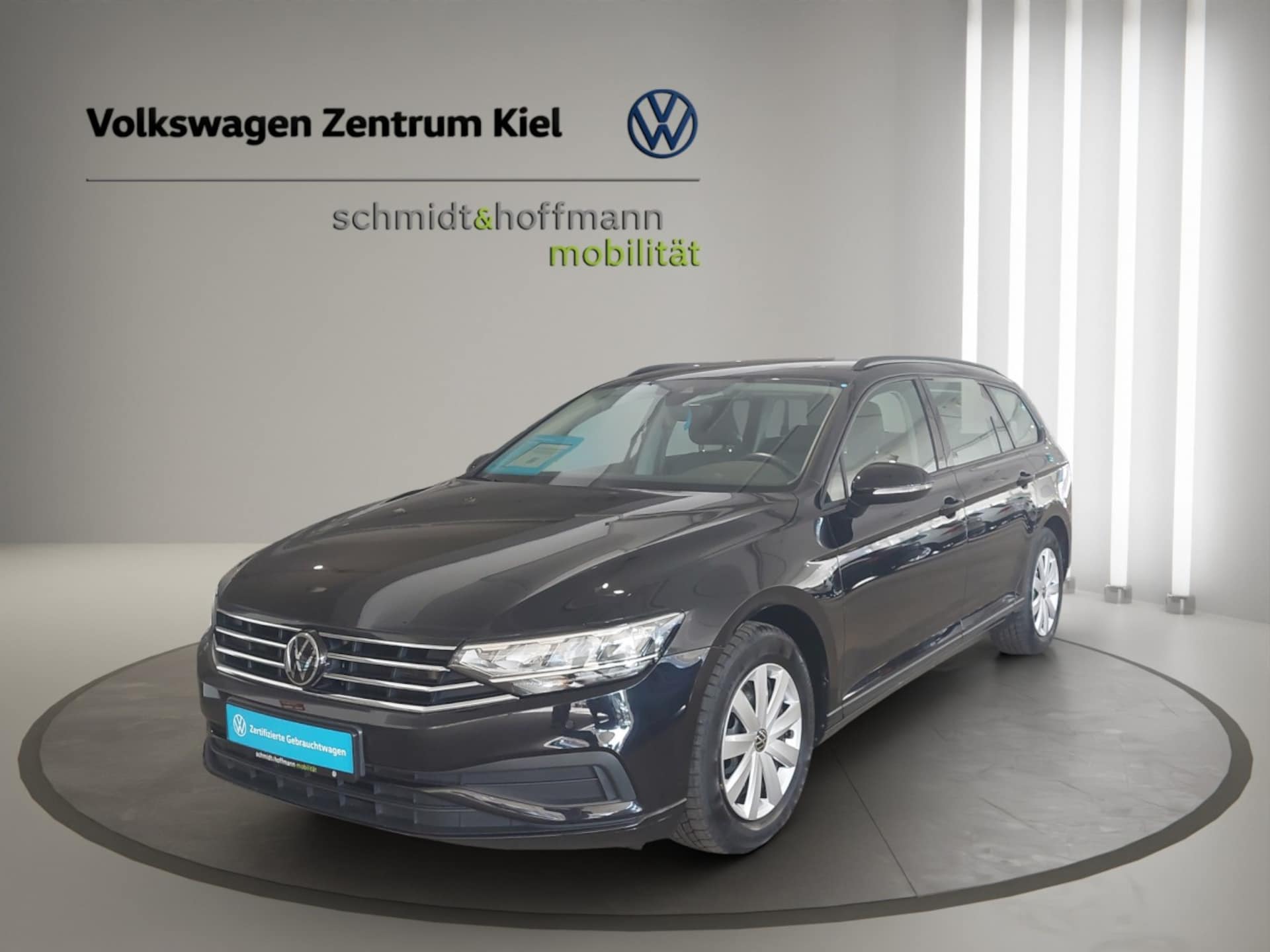 Volkswagen Passat Variant Basis-Modell