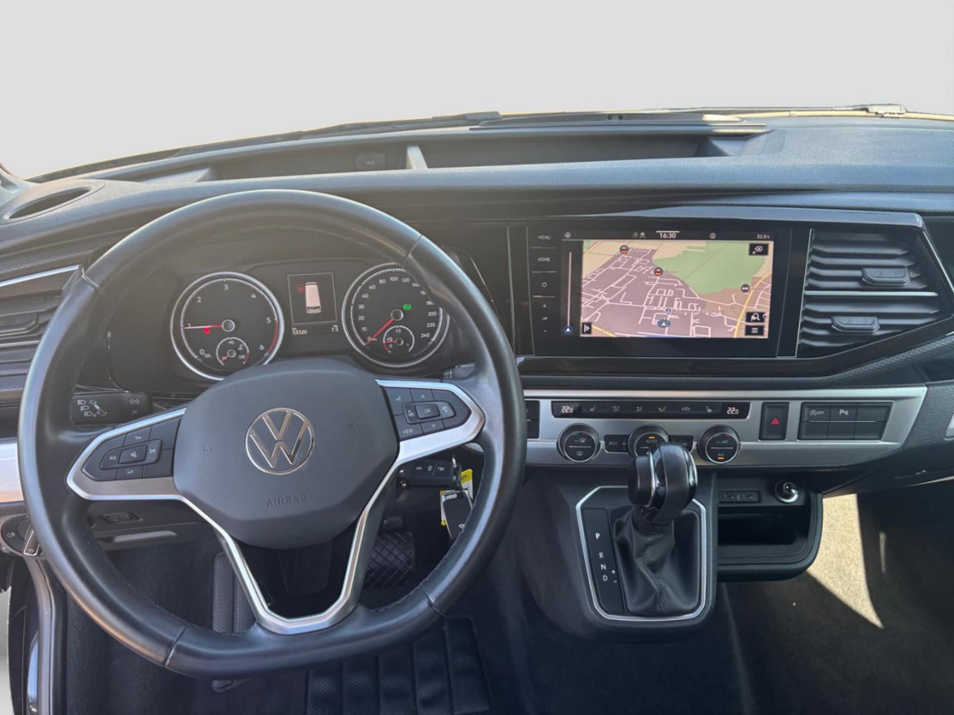 Volkswagen T6.1 California Beach