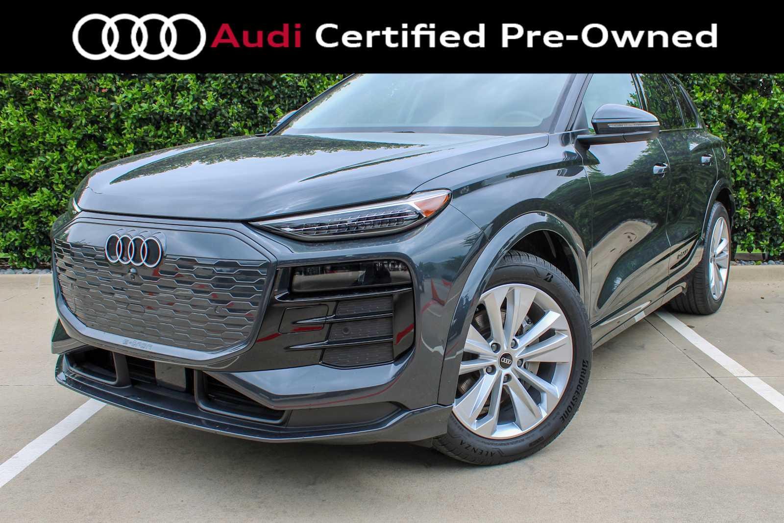 2025 Audi Q6 e-tron Premium Plus's photo