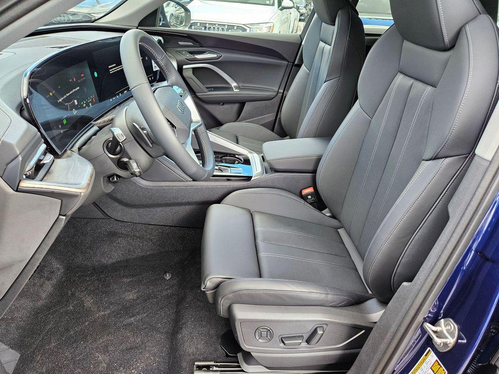 2025 Audi Q5 Premium Plus - Photo 8