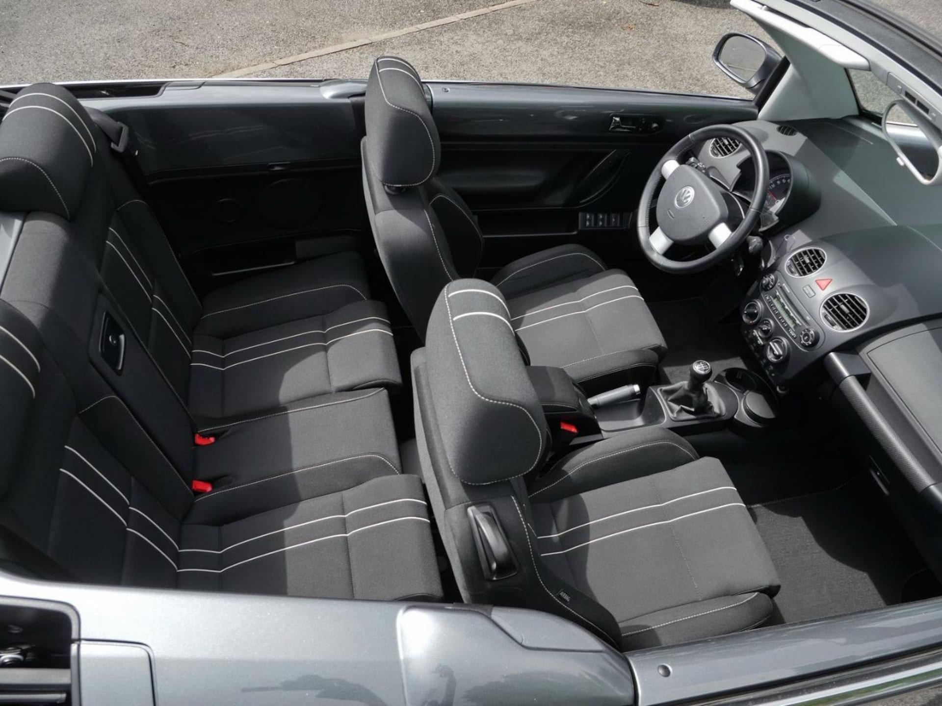 Volkswagen Beetle Cabriolet