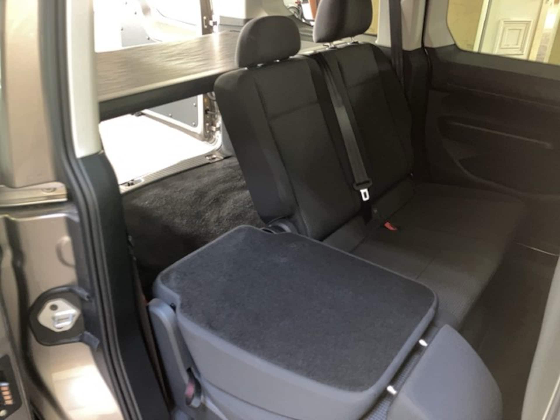 Volkswagen Caddy Basis-Modell
