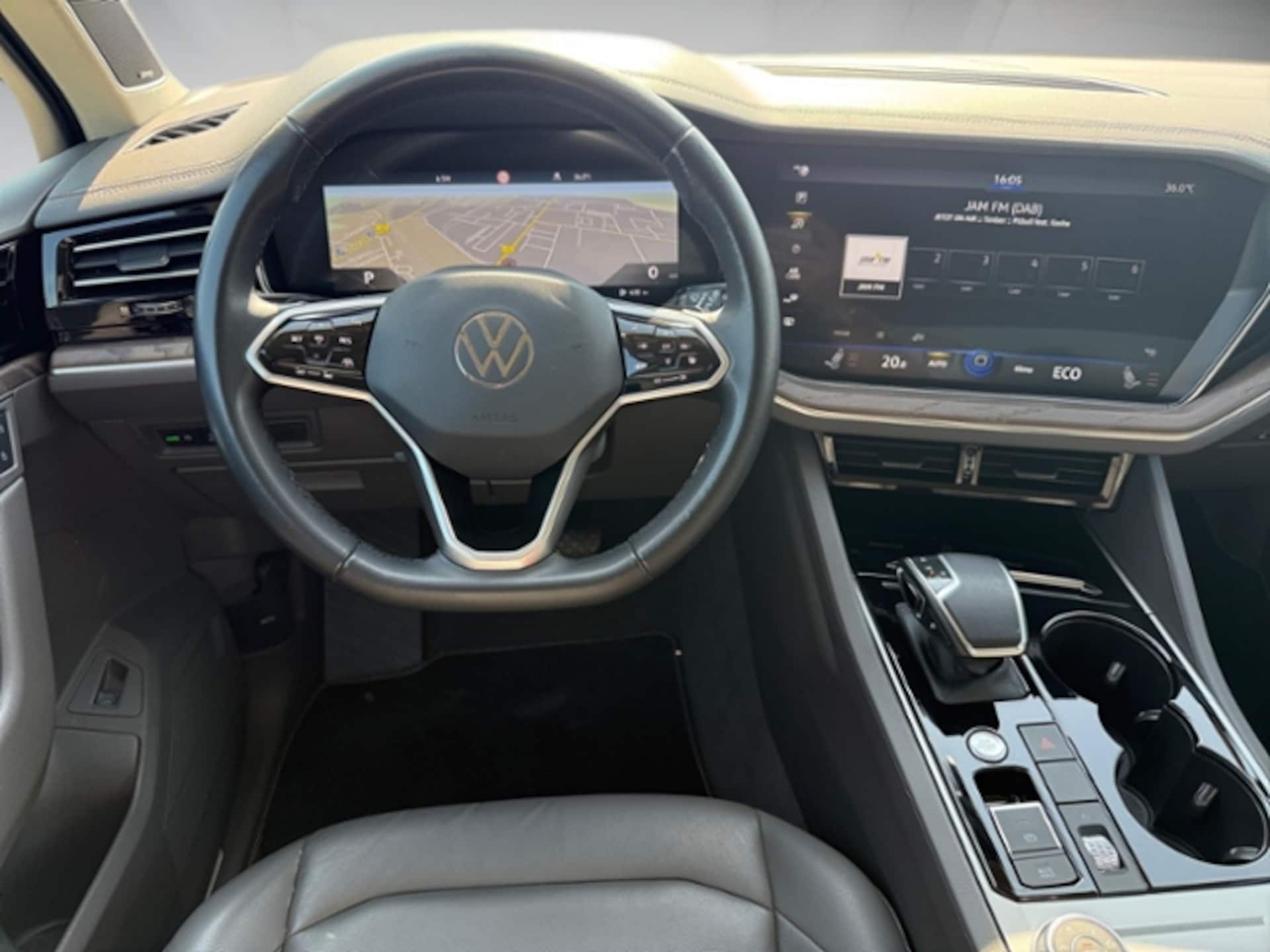 Volkswagen Touareg Atmosphere