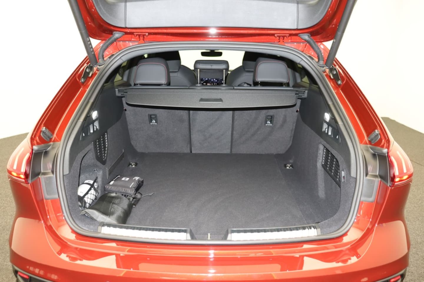 Bild über Audi A5 Avant edition one TDI quattro 150 kW S tronic - für weitere Informationen kontaktieren Sie den Audi Partner