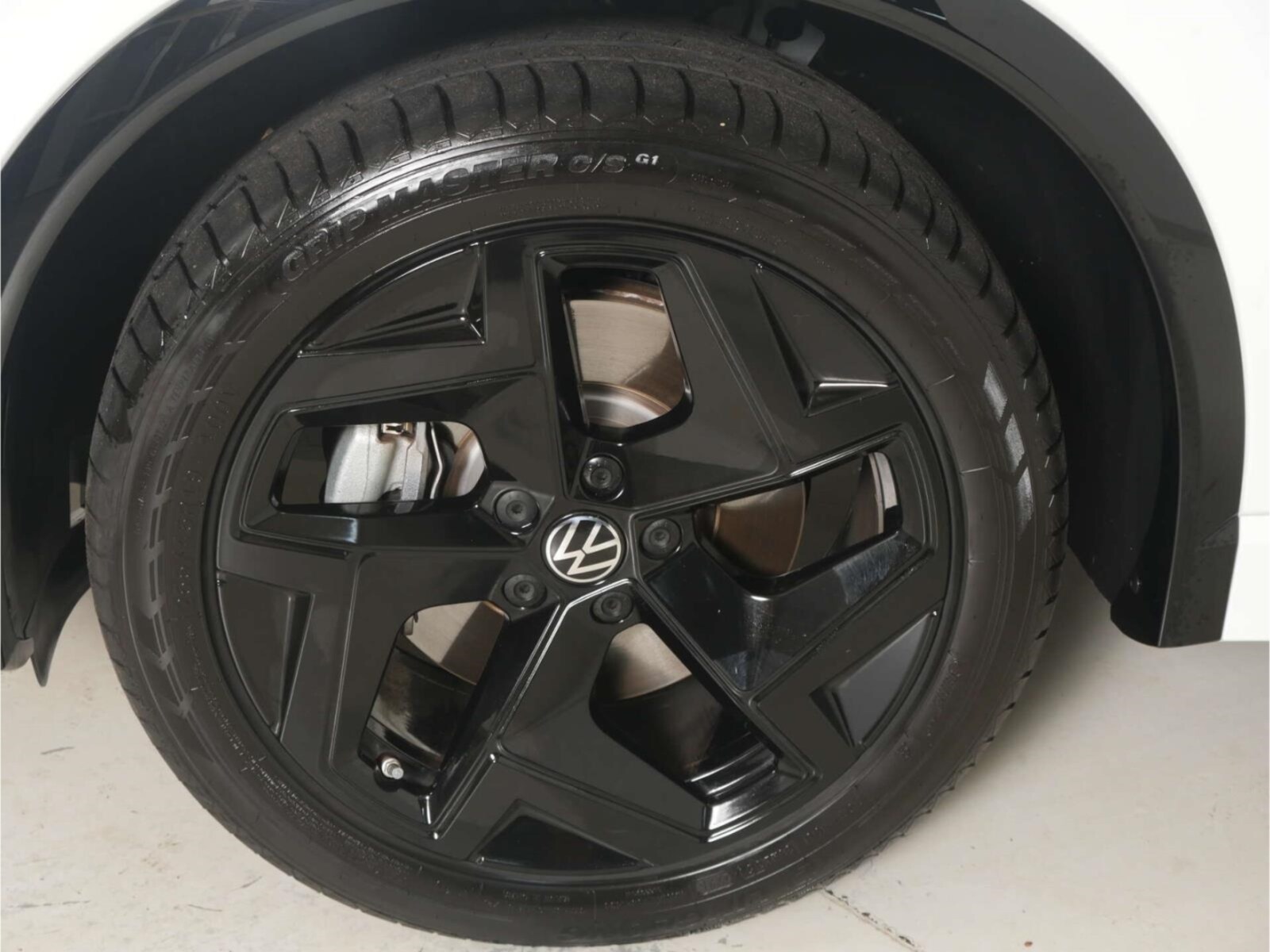 Volkswagen Tiguan – Bild 8