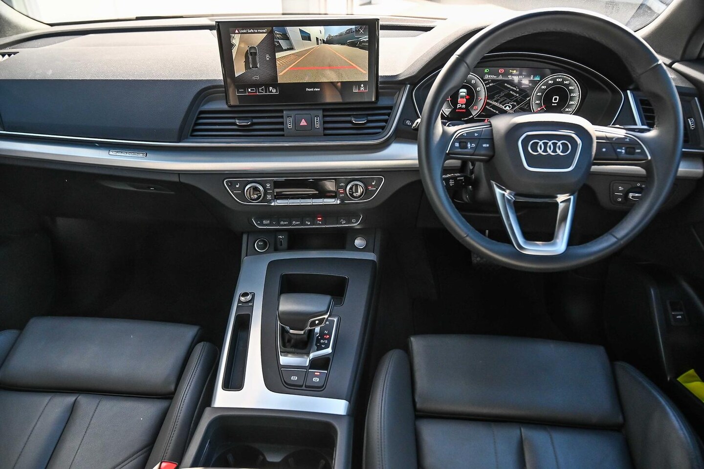 Image about Audi Q5 Sport 45 TFSI quattro S tronic