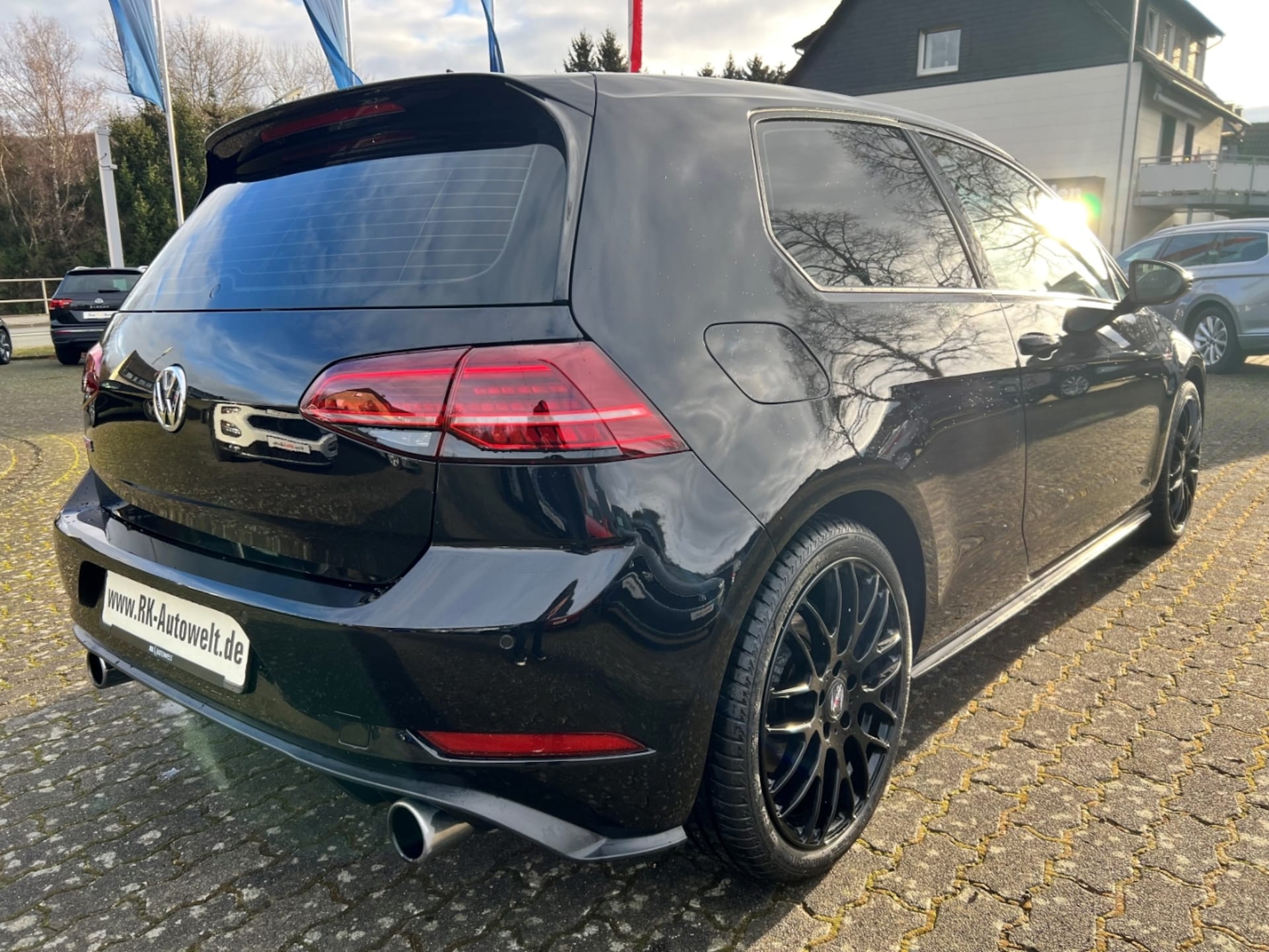 Volkswagen Golf GTI