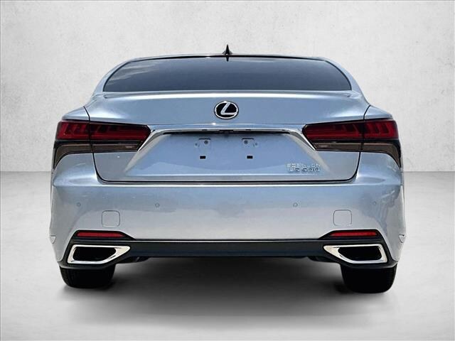 2022 Lexus