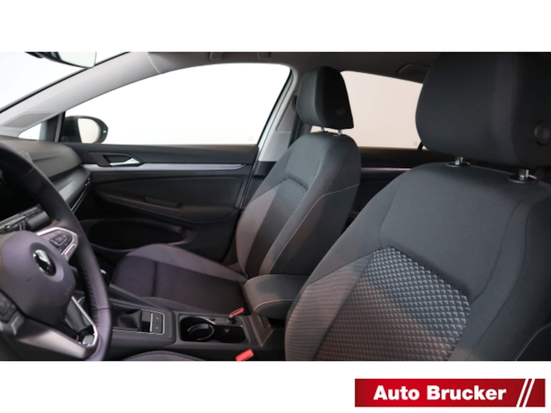 Volkswagen Golf Active
