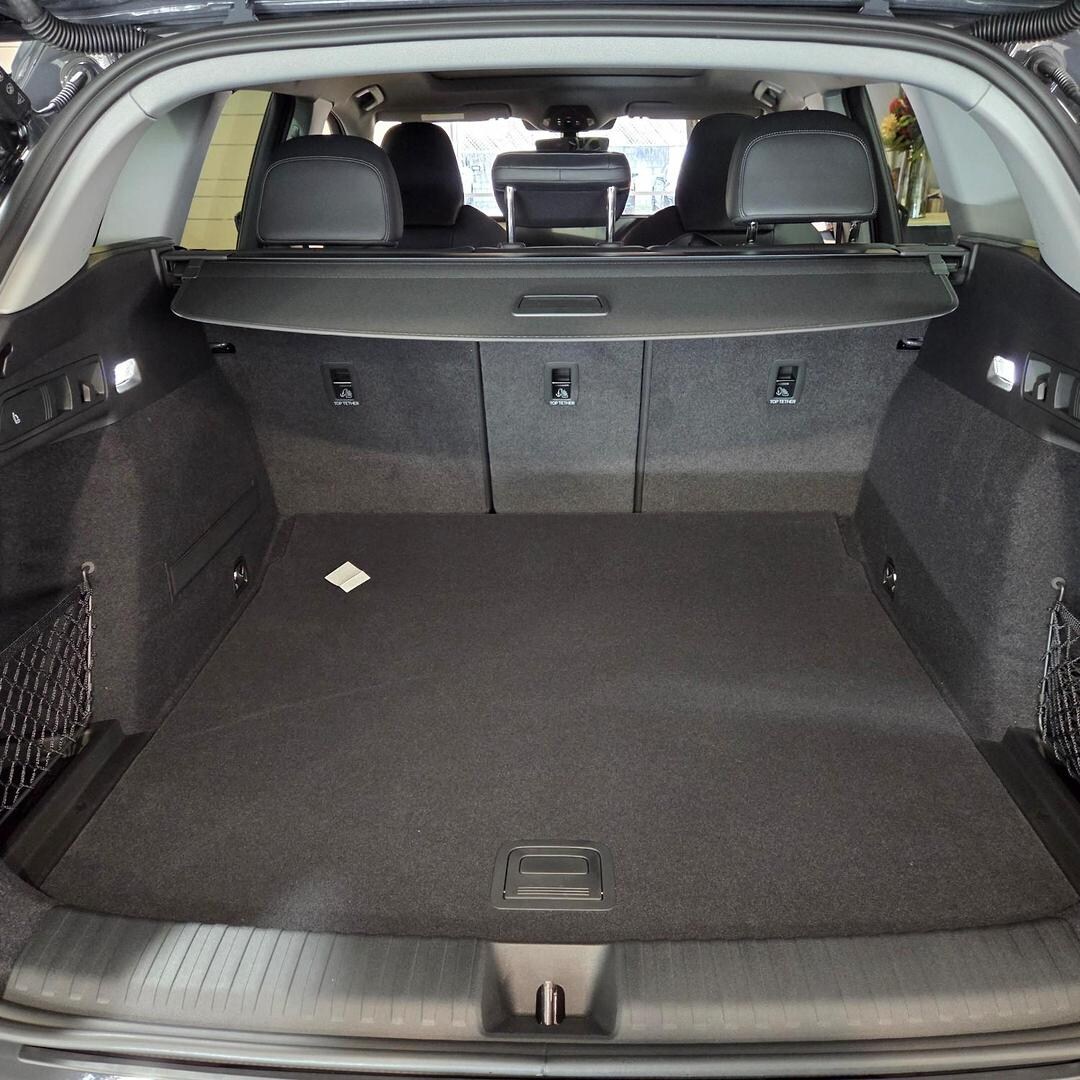 Image about Audi Q6 SUV e-tron e-tron
